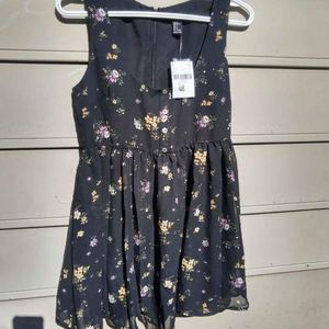 Sleeveless Floral Romper